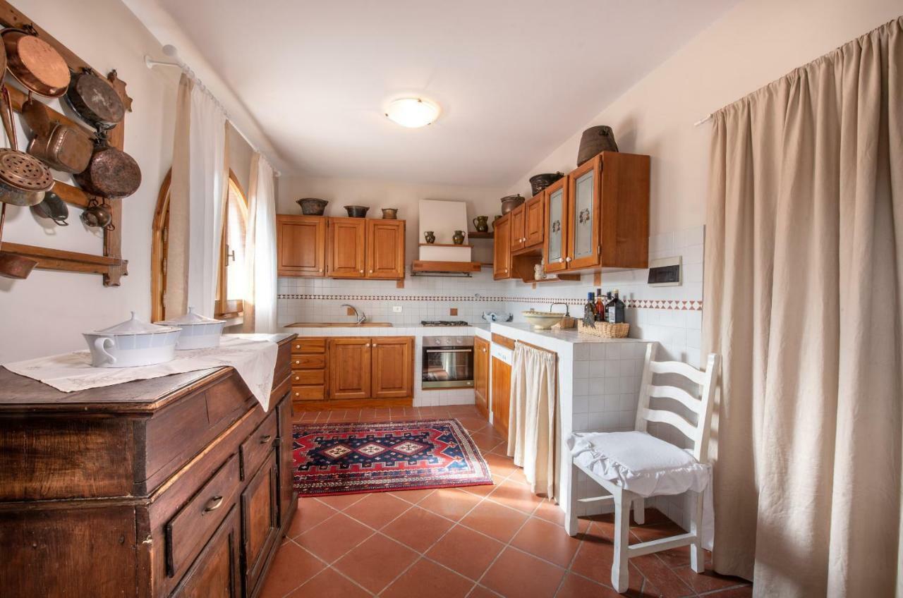 Agriturismo Casale Ugolini มอนเตสแปร์โตลิ ภายนอก รูปภาพ